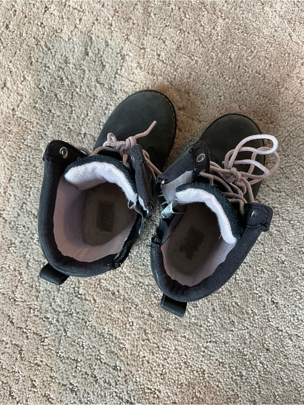 ugg combat boots! - Picture 4 of 5